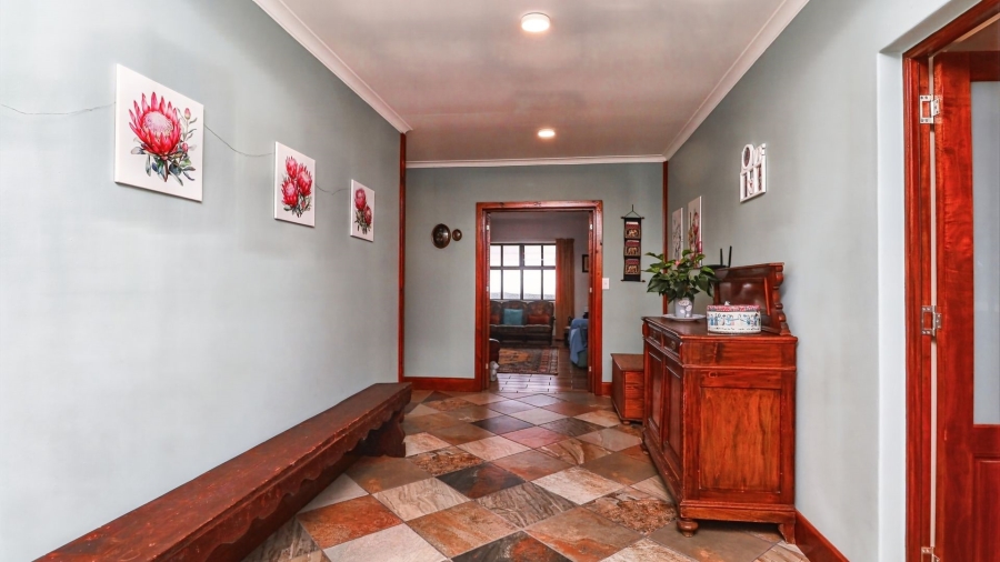 Commercial Property for Sale in Rondevlei Western Cape